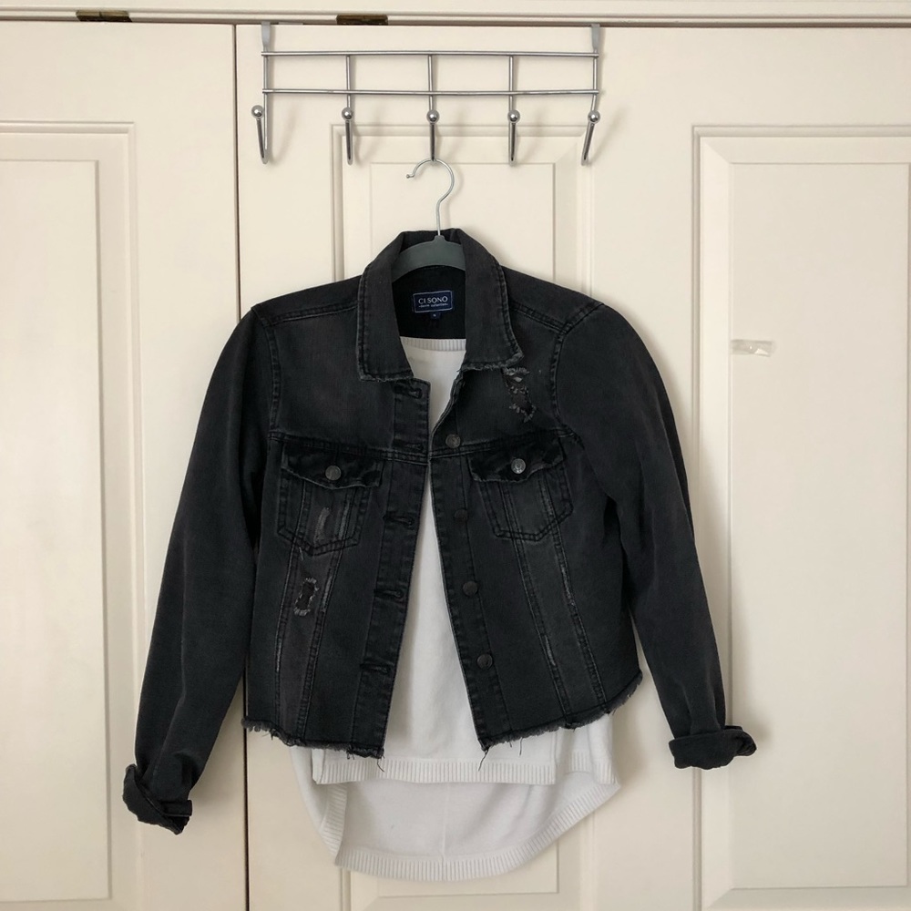 Black cropped Ci Sono distressed denim jacket